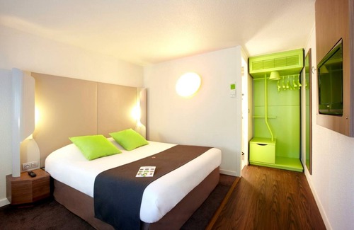 Auch Hotel | Discover Campanile Auch: Family-Friendly with Spa & Dining