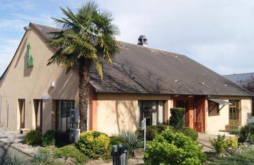 Brive-la-Gaillarde Hotel | Pet-Friendly Retreat at Campanile Brive-La-Gaillarde Ouest