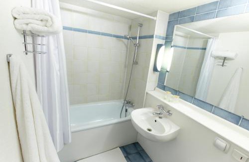 Brive-la-Gaillarde Hotel | Pet-Friendly Retreat at Campanile Brive-La-Gaillarde Ouest