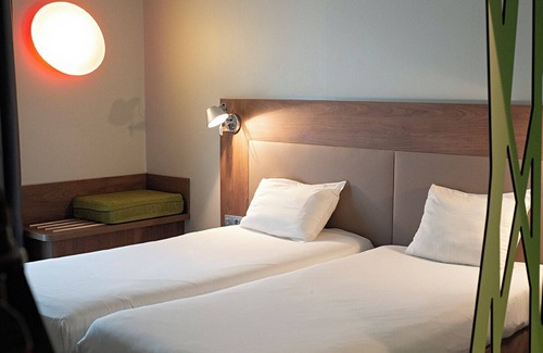 Clermont-Ferrand Hotel | Explore Campanile Clermont Ferrand Centre: Rated 8.8/10