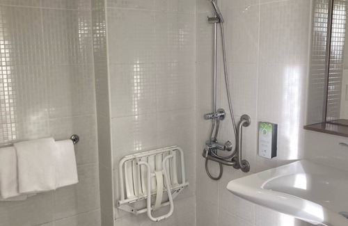 Loon-Plage Hotel | Relaxing Retreat at Campanile Dunkerque Sud - Loon Plage
