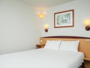 Basildon Hotel | Pet-Friendly Stay at Campanile Hotel, Basildon, East London