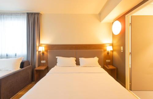 Nouvelle Ville Hotel | Pet-Friendly Retreat at Campanile Metz Centre - Gare