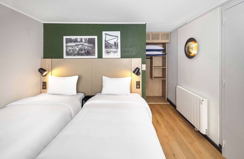Cergy Hotel | Inviting Campanile Cergy Saint Christophe with Spa & Dining