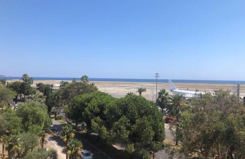 L'Arenas Hotel | Convenient Campanile Nice Aéroport with Family-Friendly Amenities