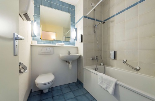 's-Hertogenbosch Hotel | Budget-Friendly Stay at Campanile Hotel 's-Hertogenbosch