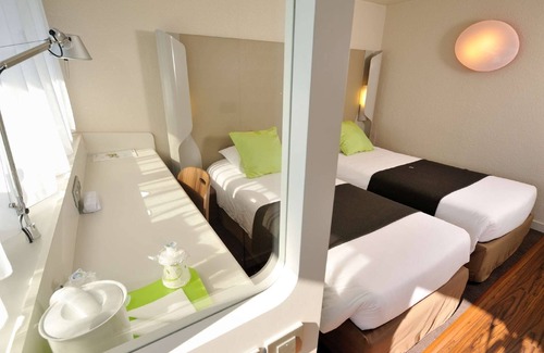 Labege Hotel | Inviting Campanile Toulouse Sud - Labege Innopole Awaits