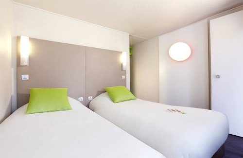 Bucheres Hotel | Welcoming Campanile Troyes Sud - Buchères with Family-Friendly Amenities