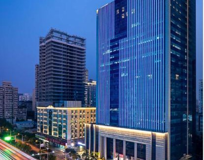 Wuchang Hotel | Convenient Stay at Campanile Wuhan Near Metro Station