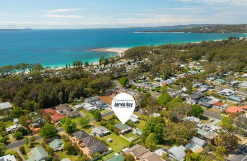Huskisson House | Experience Oceanfront Bliss at Campbell's Cottage