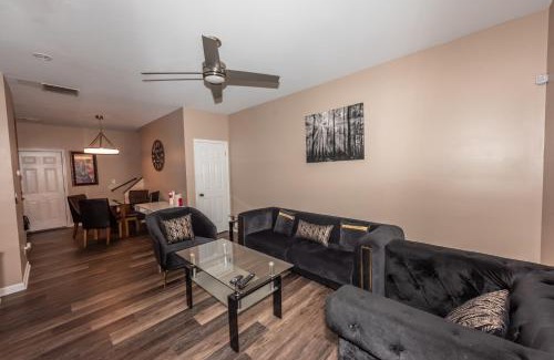 Southwestern House | Family-Friendly Retreat at Campbellton D - Guest Rated 7/10