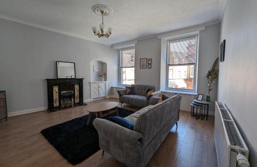Campbeltown Bed & Breakfast | Discover Campbeltown Central: Child-Friendly 4-Star Retreat