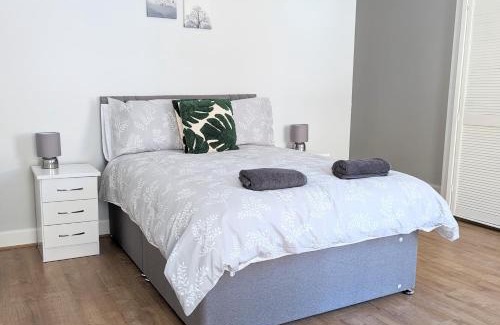 Campbeltown Bed & Breakfast | Discover Campbeltown Central: Child-Friendly 4-Star Retreat