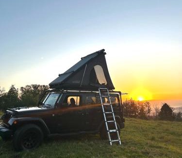 Kahului Other | Discover CampCar Maui: Jeeps, SUVs & Camper Rentals Await