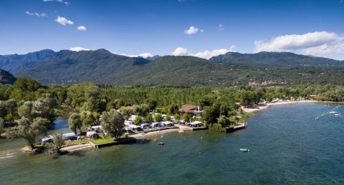 Baveno Resort | Relax at Campeggio Conca D'Oro with Private Beach Access
