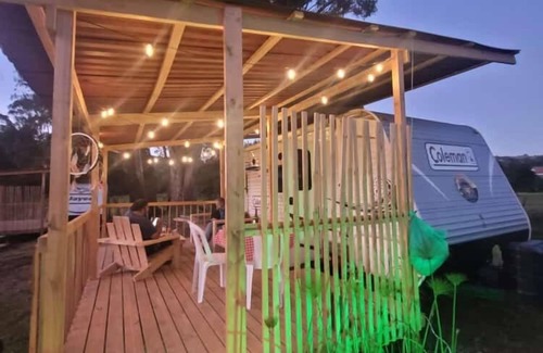 Tabio Cabin | Discover Camper House Col: Pet-Friendly Retreat with Spa