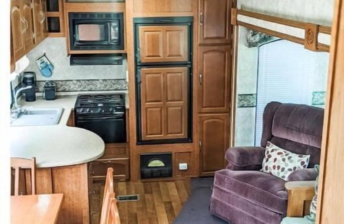 Burks Fork Cabin | Idyllic Camper Retreat with Creek View in Farm Setting