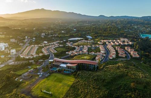 Nohyeong-dong Resort | Discover Camphortree Hotel and Resort: Family-Friendly Retreat