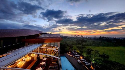 Nohyeong-dong Resort | Discover Camphortree Hotel and Resort: Family-Friendly Retreat