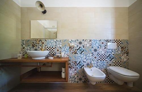 Falerone Bed & Breakfast | Discover Campidoglio Bed and Breakfast with Ocean Views