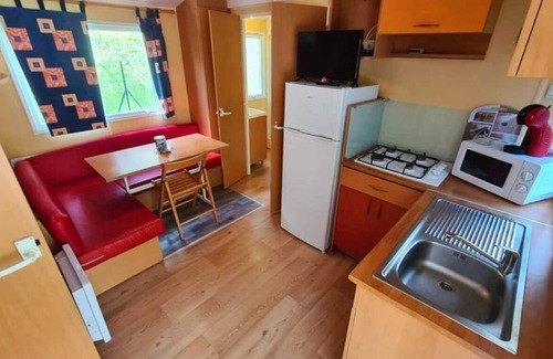 Saint-Auban House | Camping 2 étoiles - Piscine - ccbaehh