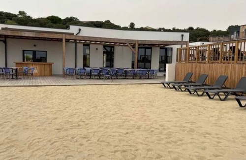 Aigues-Vives House | Camping 3 étoiles - Parc aquatique - ccb0a0b