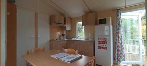 Plovan Other | Relaxing 4-Star Mobilhome with Pool & Pet-Friendly Perks