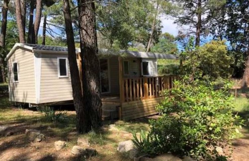 Bollene House | Camping 3 étoiles - Piscine - eehcib