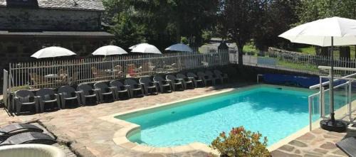 Banes Other | Family-Friendly Mobilhome with Pool and Pet Access