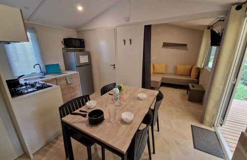 Saint-Geniez-d'Olt House | Camping 4 étoiles - Parc aquatique - efah0c