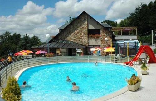 Salles-Curan Other | Family-Friendly Mobilhome with Pool and Pet-Friendly Options