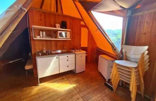 Estipouy House | Relax at Our 4-Star Camping Retreat with Pool & Spa