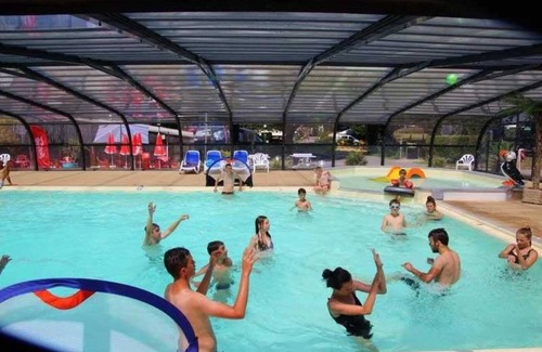 Guerande House | Family-Friendly Camping with Pool & Spa Amenities