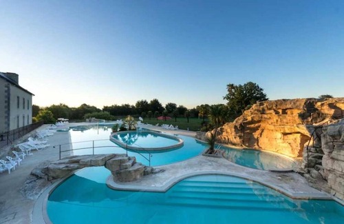 Quimper House | Camping 5 étoiles - Parc aquatique - ccagaci