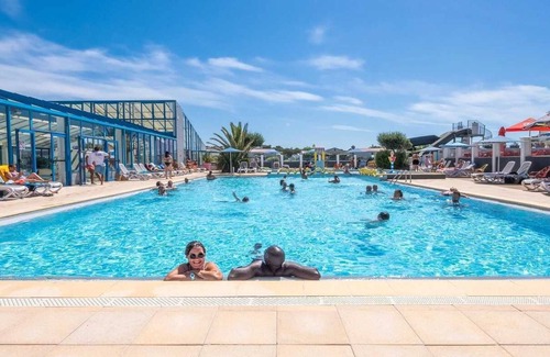 Bretignolles-sur-Mer House | Family-Friendly 5-Star Camping with Water Park Fun