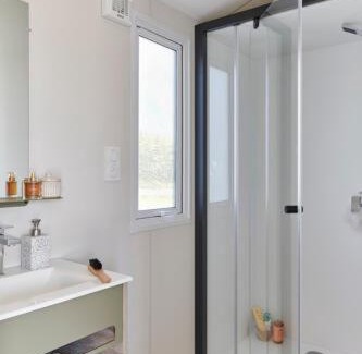 Sainte-Foy Other | Pet Friendly Retreat at Camping Au Pré de l'Étang