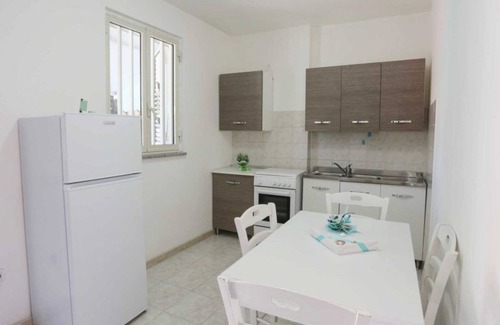 Magazzeno RV Rental | Pet-Friendly Camping B&B with Ocean View in Salerno