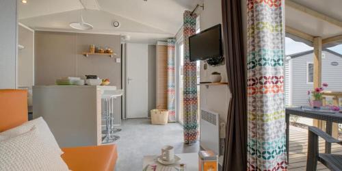 Bretignolles-sur-Mer Resort | Discover Camping Bretignolles-sur-Mer: Pet Friendly & Ocean View