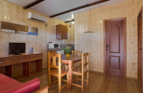 La Carlota RV Rental | Explore Camping Carlos III: Pet-Friendly with Pool & Spa
