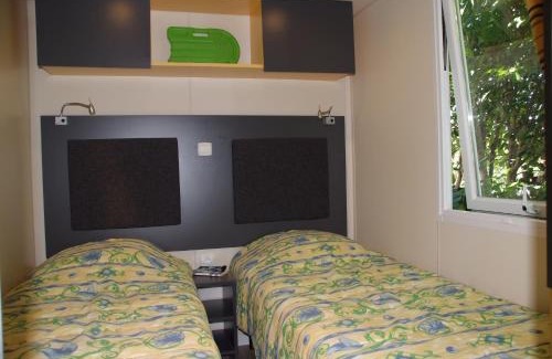 Bormes-Les-Mimosas Other | Cozy Camping Clau Mar Jo: Oceanfront & Pet Friendly Retreat