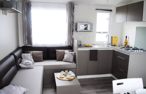 Olonne-sur-Mer House | Oceanfront 4 Room Cottage for Families at Camping Club MS