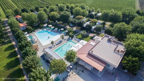 San Benedetto di Lugana Resort | Experience Oceanfront Comfort at Camping Da Giovanni