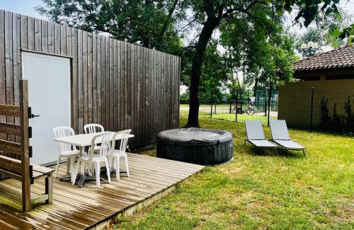 Villematier Other | Camping de Bernadou - Le Lodge