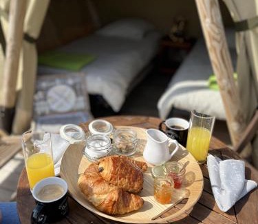 Sille-le-Guillaume Other | Family-Friendly Camping de la Forêt with Unique Amenities