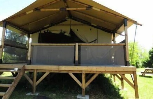Peigney House | Family-Friendly Camping de la Liez with Spa & Breakfast