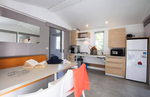 Ornans House | Relax at Camping Ecologique la Roche d'Ully - Cozy Cottage