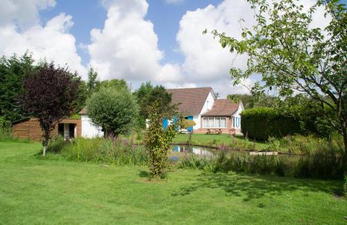 Rue Other | Relax at Camping et Gîte La Garenne - Oceanfront Retreat