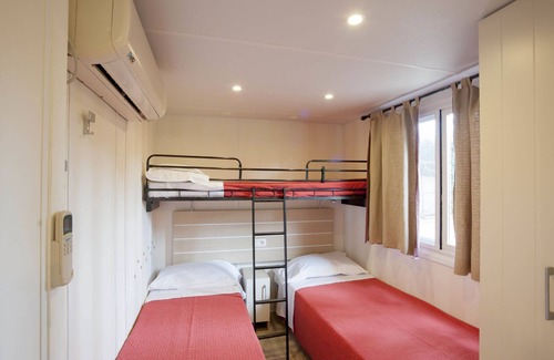 Lido degli Scacchi House | Discover Camping Florenz: Oceanfront Relaxation Awaits