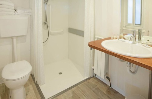 Lido degli Scacchi House | Discover Camping Florenz: Oceanfront Relaxation Awaits
