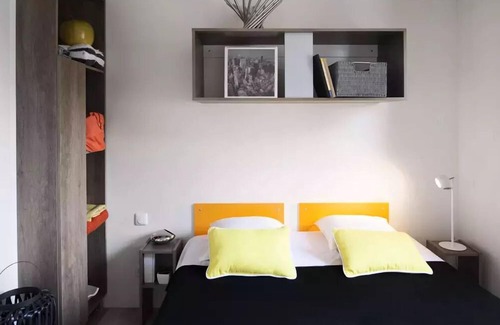 Le Crotoy House | Relax at Camping Flower Les Aubépines - 3 Room Mobile Home